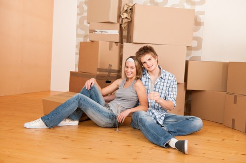 Secure household storage options in Selhurst for home items