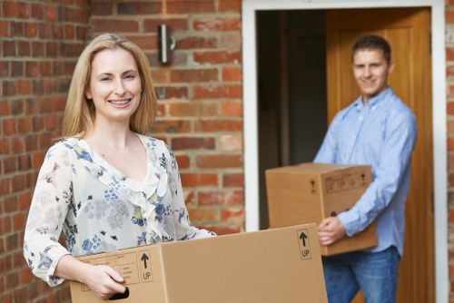 Convenient mobile self storage solution for homes and offices in Selhurst