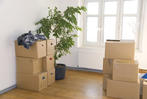 Reliable moving van for local relocations in Selhurst